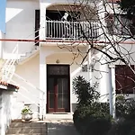 Apartments By The Sea Biograd Na Moru - 858 Biograd Na Moru