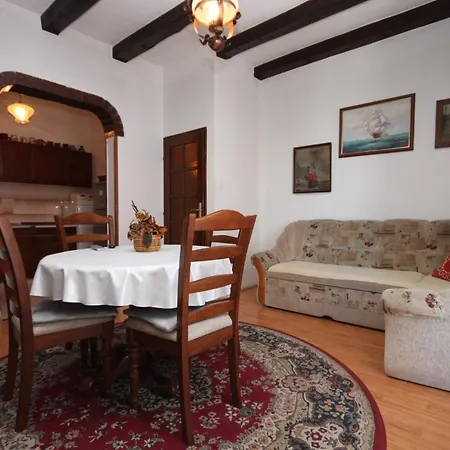 Apartments By The Sea Biograd Na Moru - 858