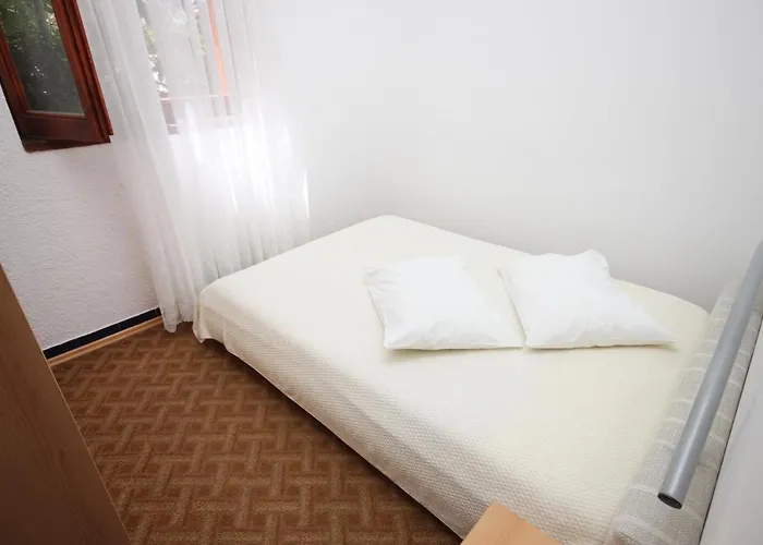 Apartment By The Sea Biograd Na Moru, Biograd - 858 Biograd Na Moru
